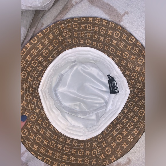 Miami Beach Bucket Hat (Like New Condition) - Picture 5 of 5